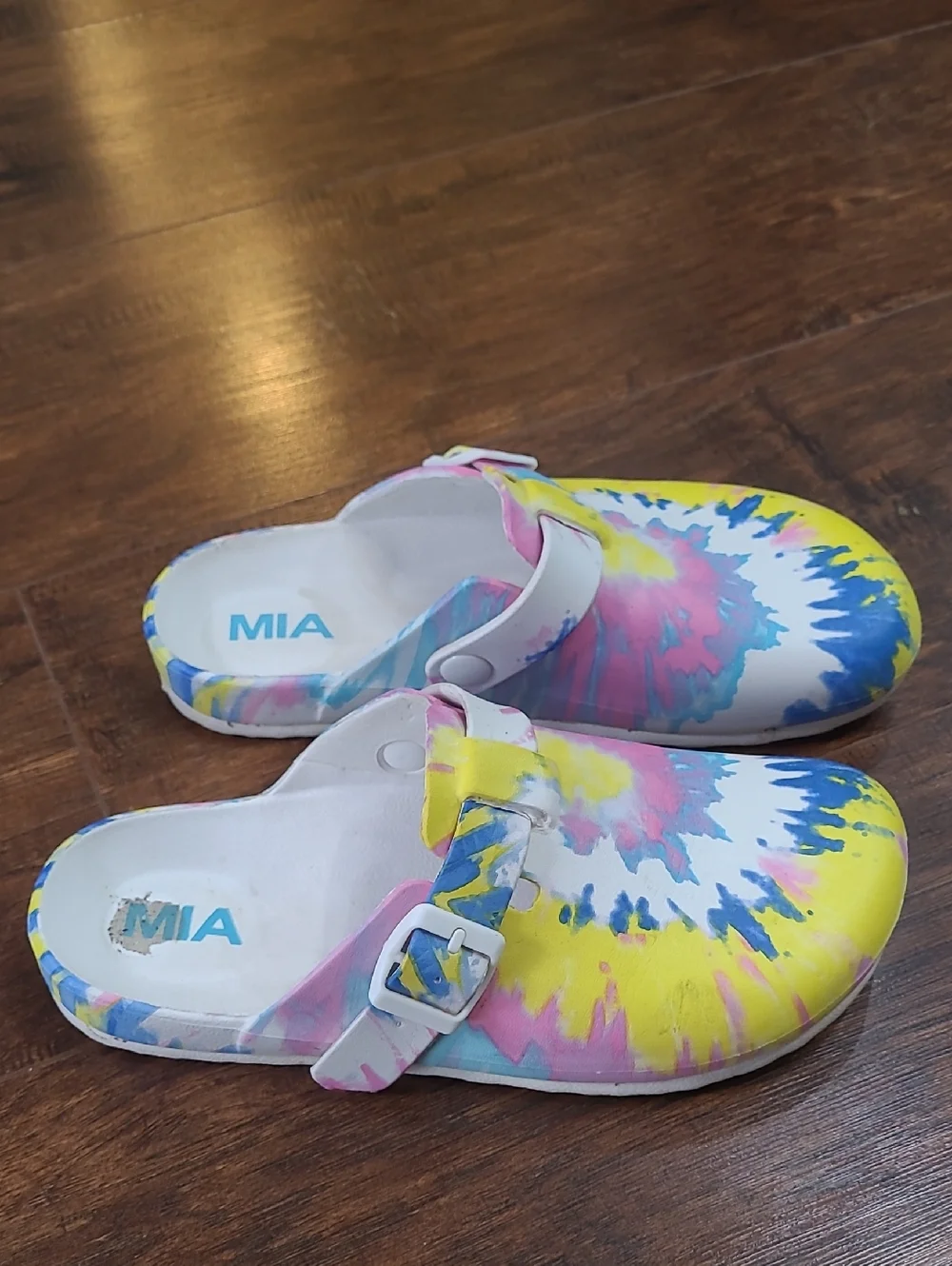 MIA Tie-Dye Clog Slip-Ons in Yellow, Pink & Blue Size 8.5 - Picture 2 of 7